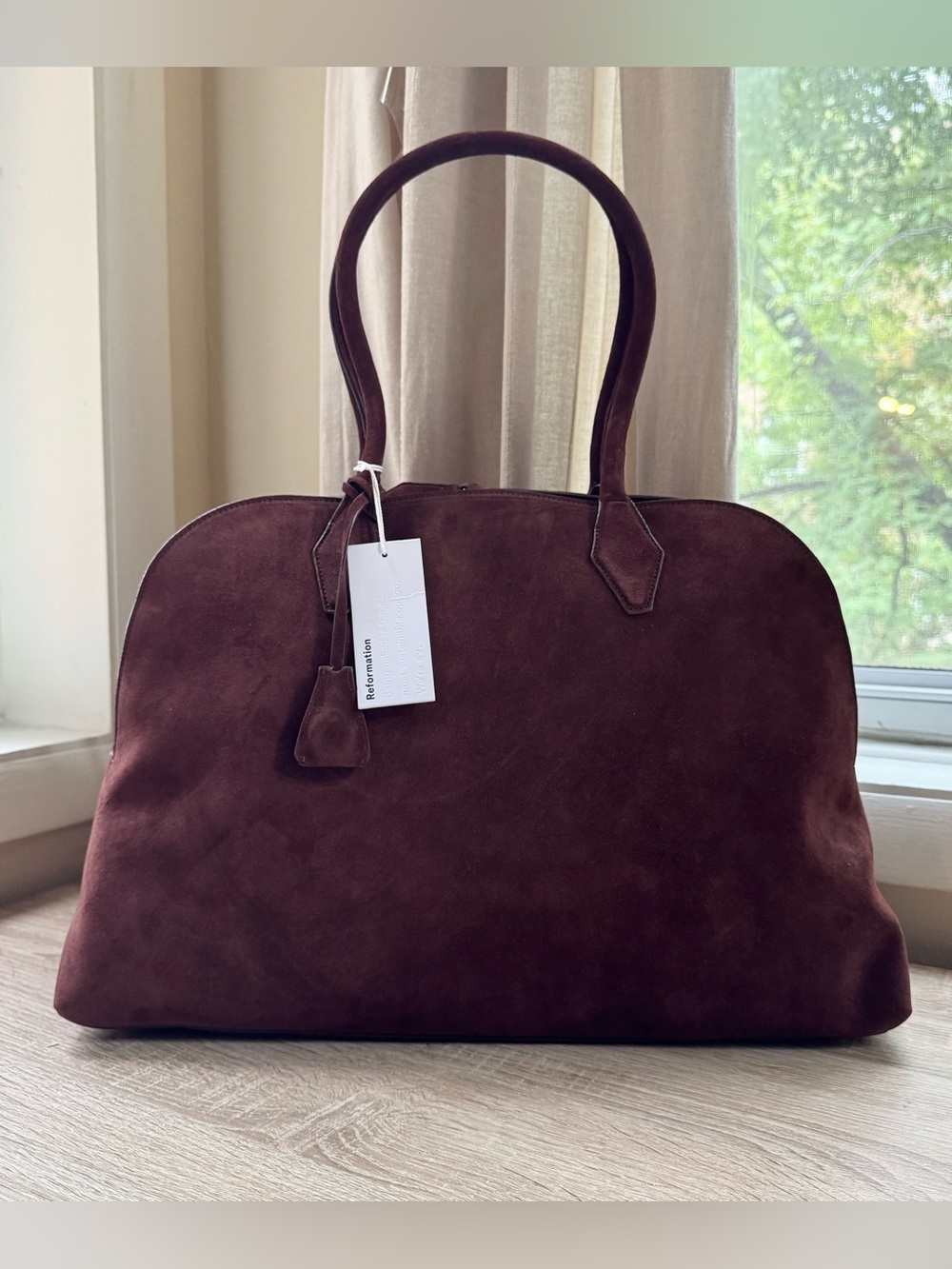 NWT Reformation Oversized Seraphine Tote Bag Brown Espresso Suede - Picture 8 of 12